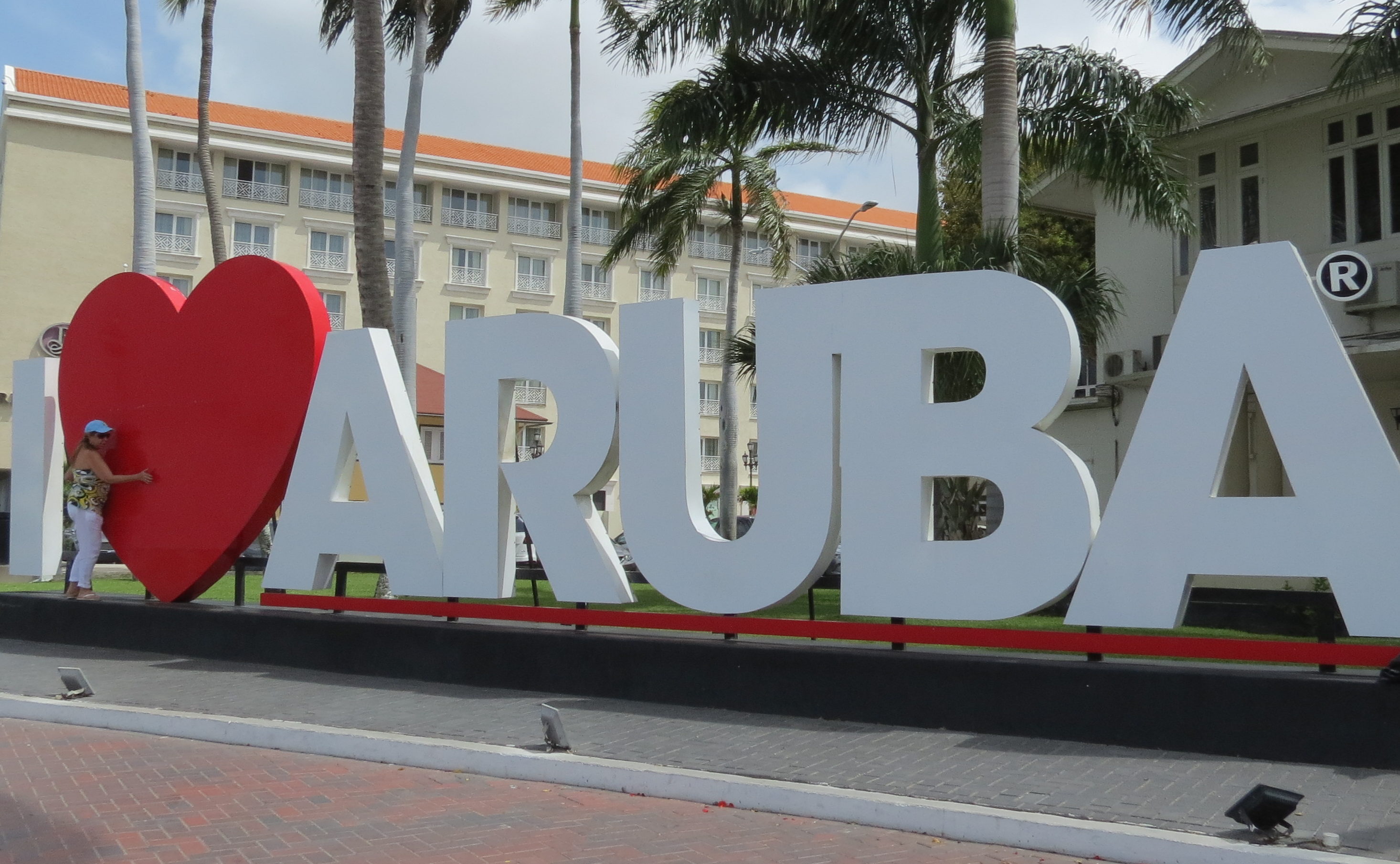 Unexpected Aruba Going Luxe, Local and Under the Radar