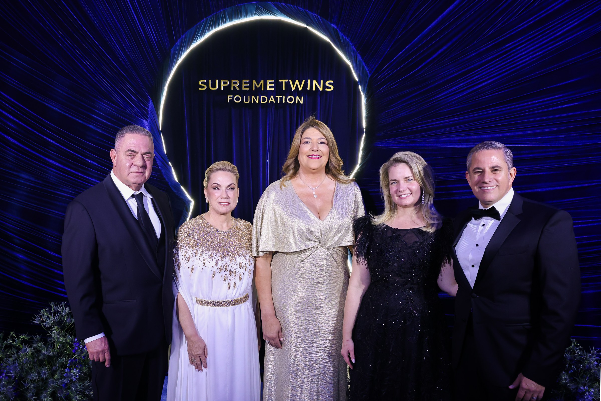 Miguel Valdés, Ilieva Valdés, Madeline Pumariega, Carolina Vester and Dariel Fernández at the Supreme Twins Foundation Gala